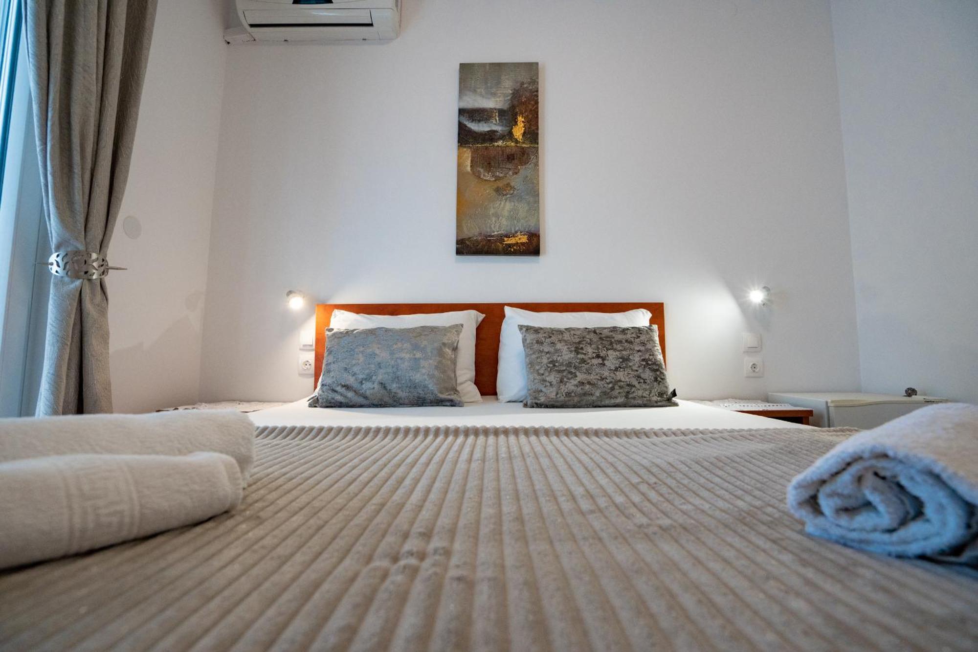 Pool Mansion Magnolia - Comfort Rooms Novalja Eksteriør billede