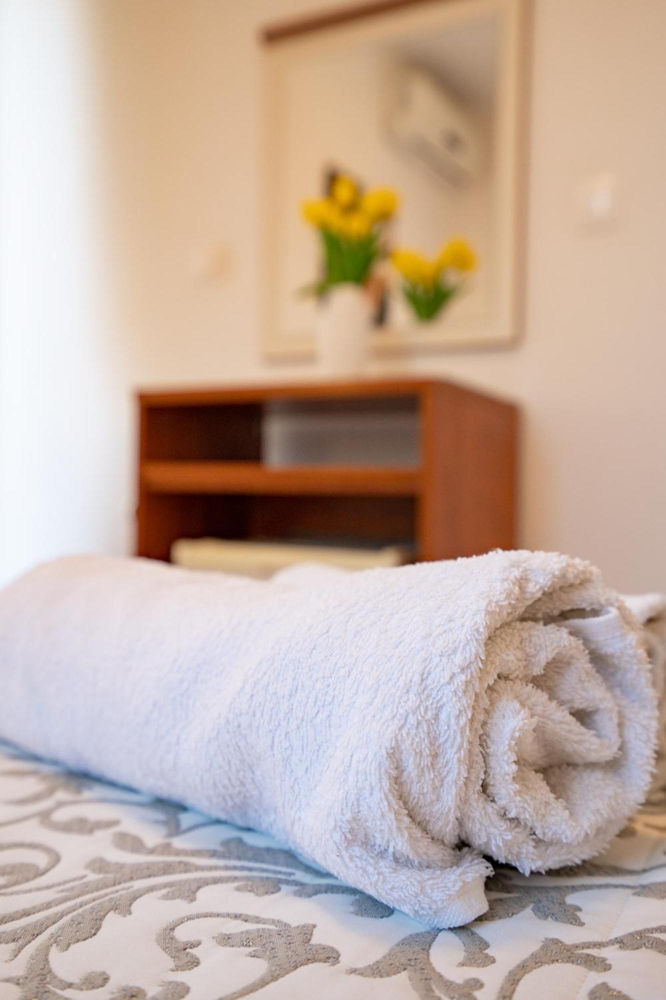 Pool Mansion Magnolia - Comfort Rooms Novalja Eksteriør billede